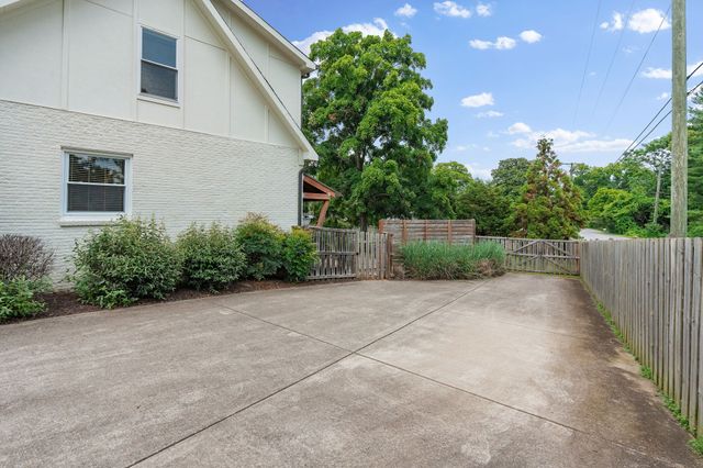 $1,310,000 | 3626 Robin Road, Nashville, TN 37204