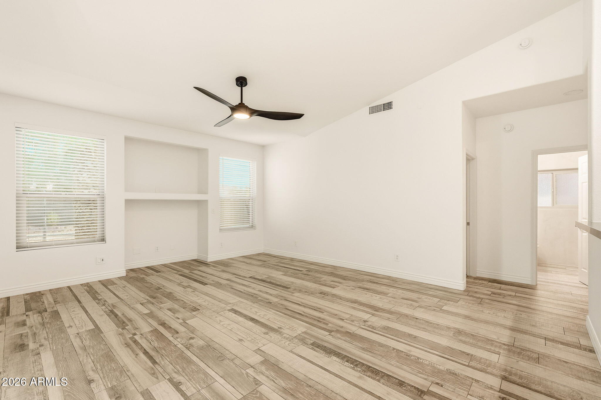 13129 West Granada Road Goodyear, AZ 85395 - Photo 19 of 73 ListerPros_036