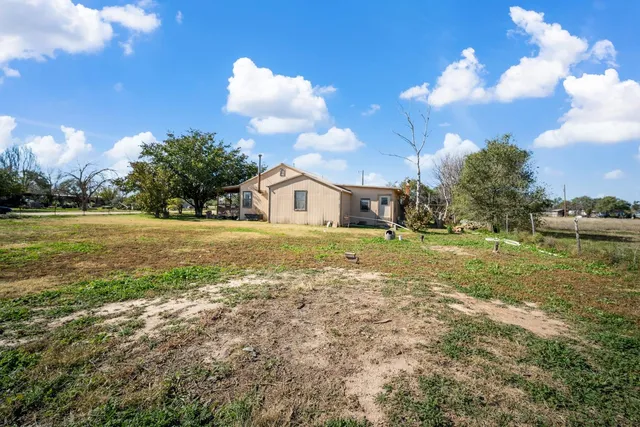$100,000 | 2304 County Road 7630, Lubbock, TX 79423