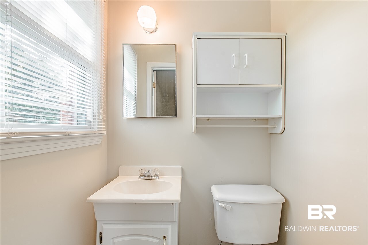 4933 Bavarian Drive West Mobile, AL 36619 - Photo 16 of 36