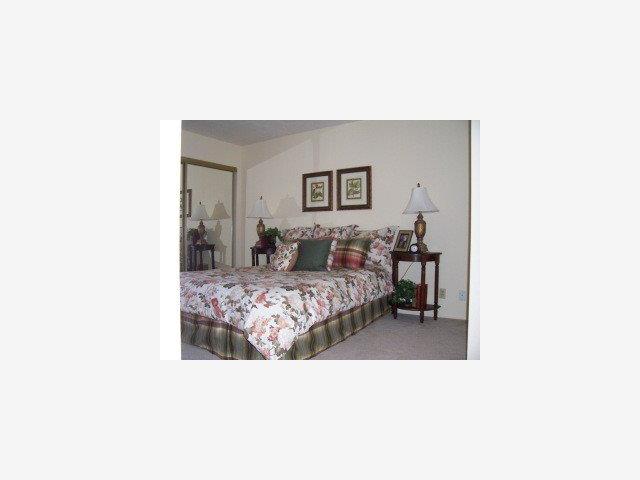 2030 West Middlefield Road, Unit 5 Mountain View, CA 94043 - Photo 5 of 9 Gallery Image 5