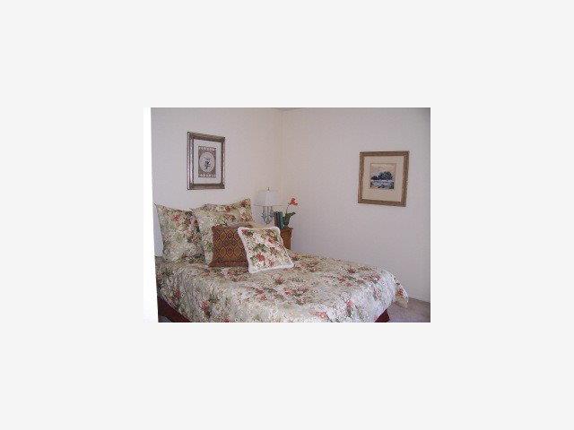 2030 West Middlefield Road, Unit 5 Mountain View, CA 94043 - Photo 8 of 9 Gallery Image 8