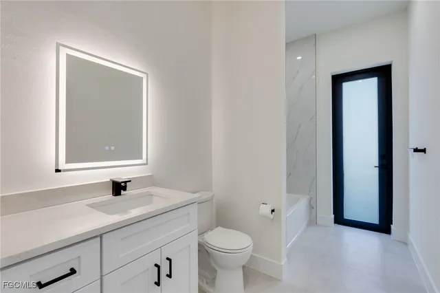 $2,300 | 153 Southeast 21st Street, Cape Coral, FL 33990