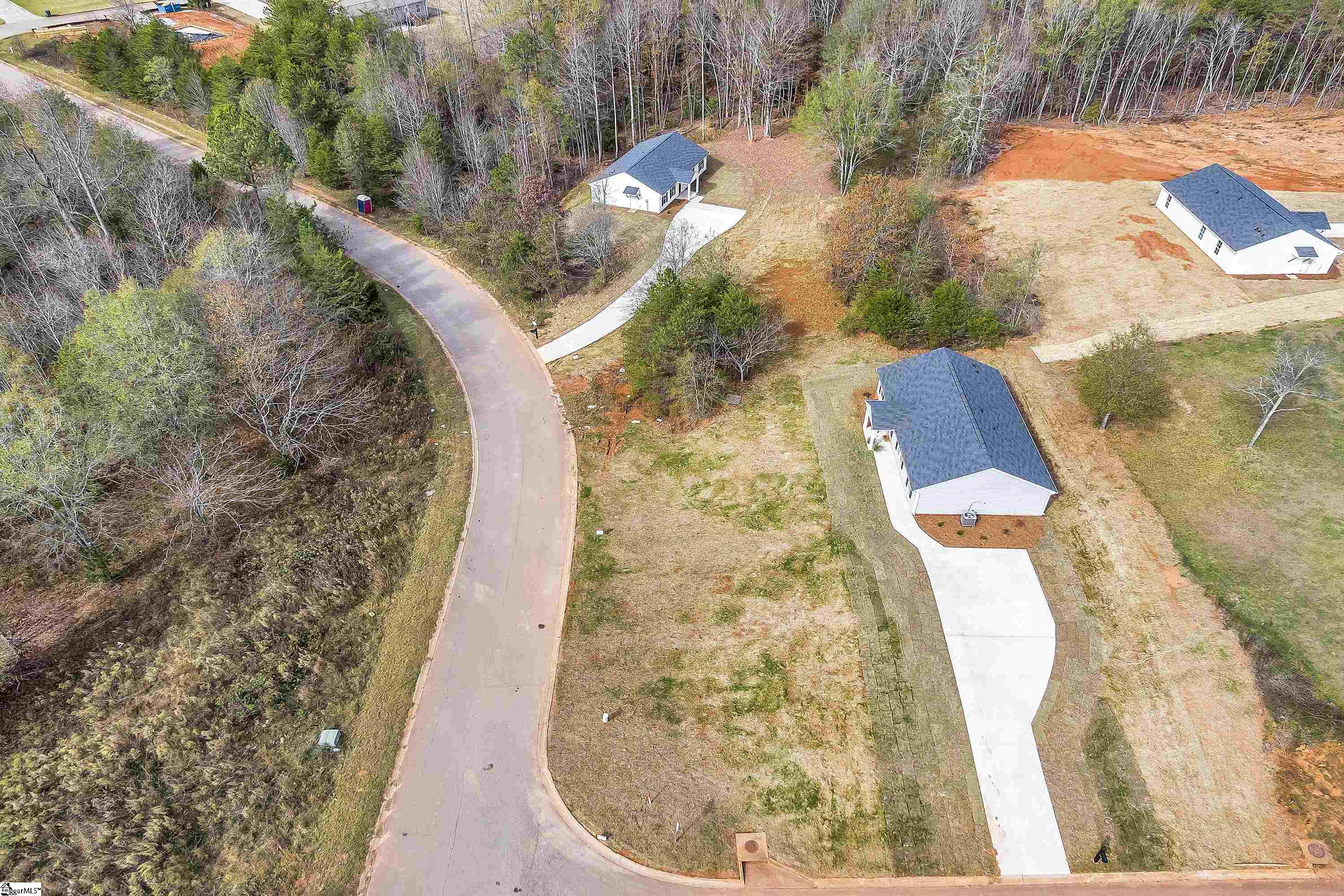 210 Port Road Greenville, SC 29617 - Photo 3 of 19 Gallery Image 3