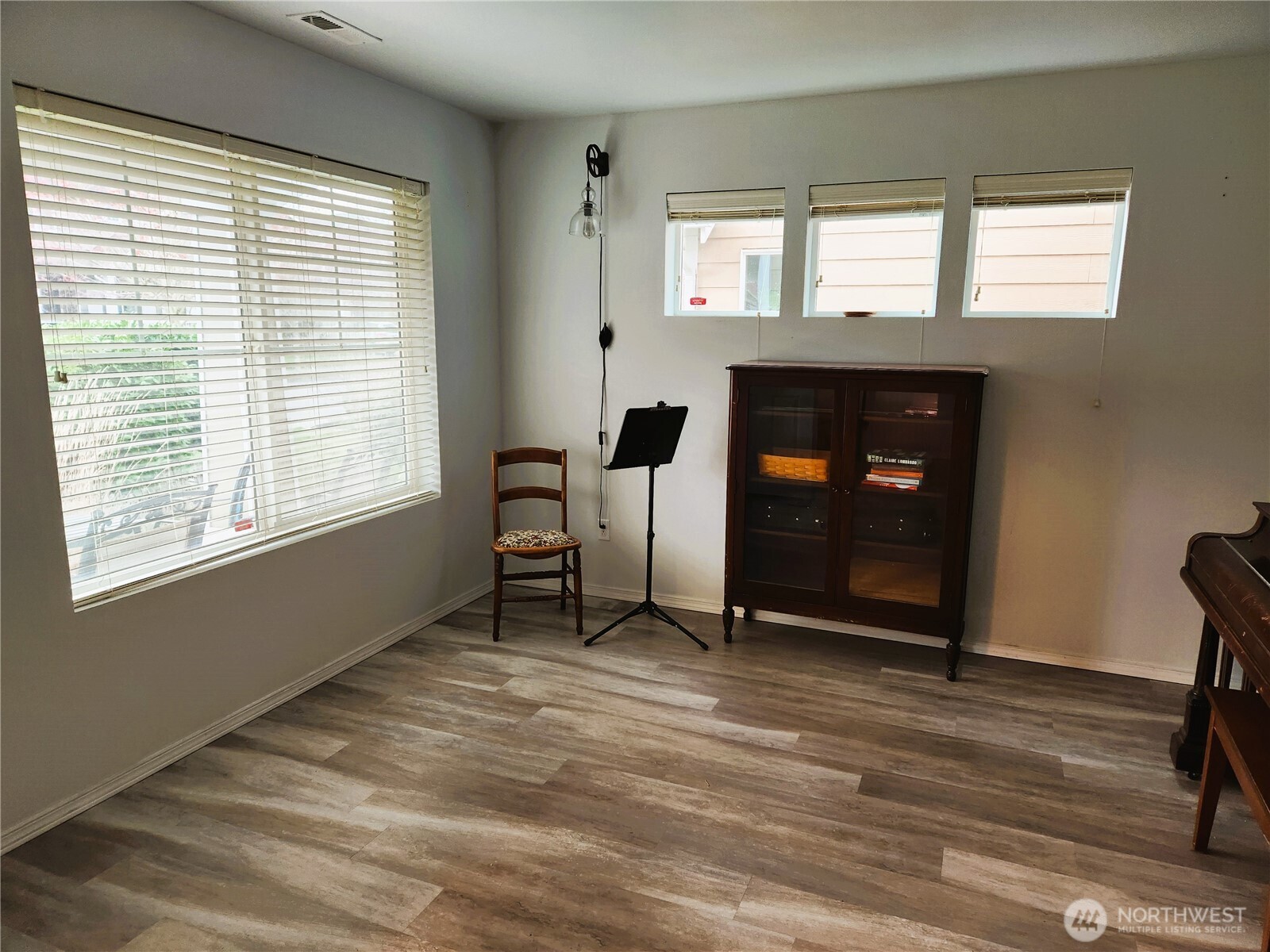 706 Panorama Ridge Mount Vernon, WA 98273 - Photo 4 of 34 Gallery Image 4