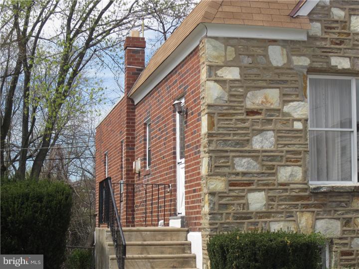 9006 Cloverly Road Philadelphia, PA 19136 - Photo 2 of 24 Gallery Image 2