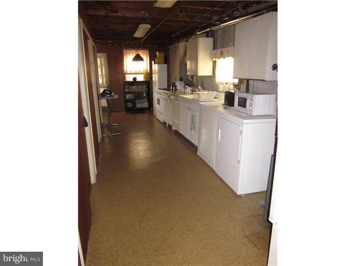 9006 Cloverly Road Philadelphia, PA 19136 - Photo 13 of 24 Gallery Image 13
