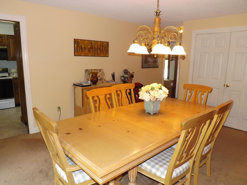 355 Lyman Batchelder Road, Unit SB8A Hartford, VT 05059 - Photo 11 of 29 Gallery Image 11