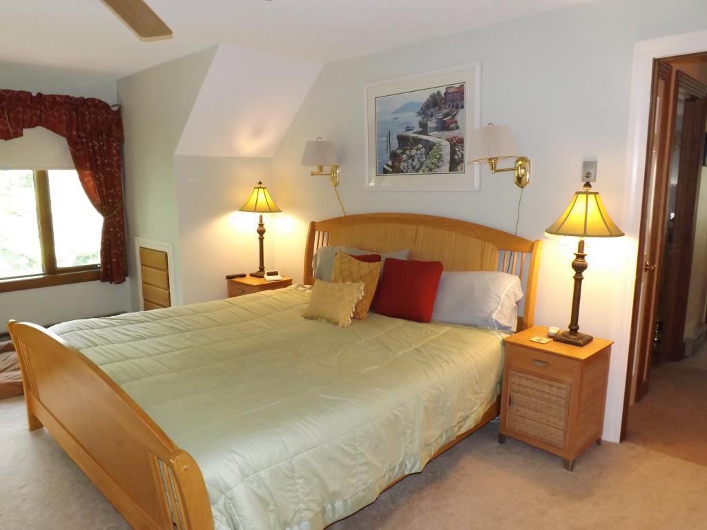 355 Lyman Batchelder Road, Unit SB8A Hartford, VT 05059 - Photo 21 of 29 Gallery Image 21