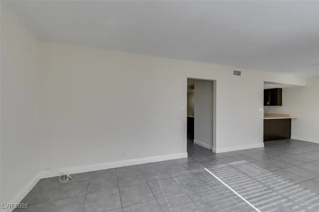 $1,600 | 764 Lawrence Drive, Henderson, NV 89015