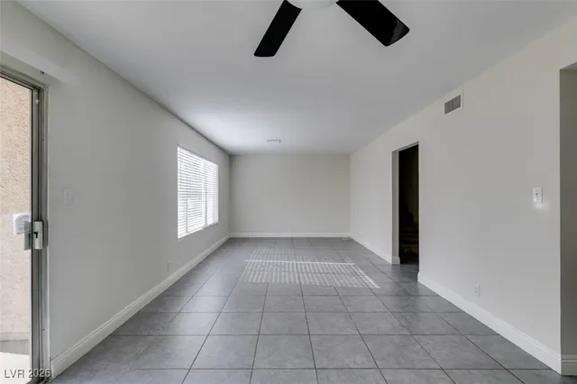 $1,600 | 764 Lawrence Drive, Henderson, NV 89015