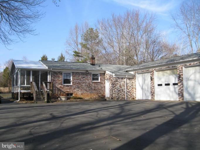 16214 Waterloo Road Amissville, VA 20106 - Photo 2 of 23 Exterior (Rear)