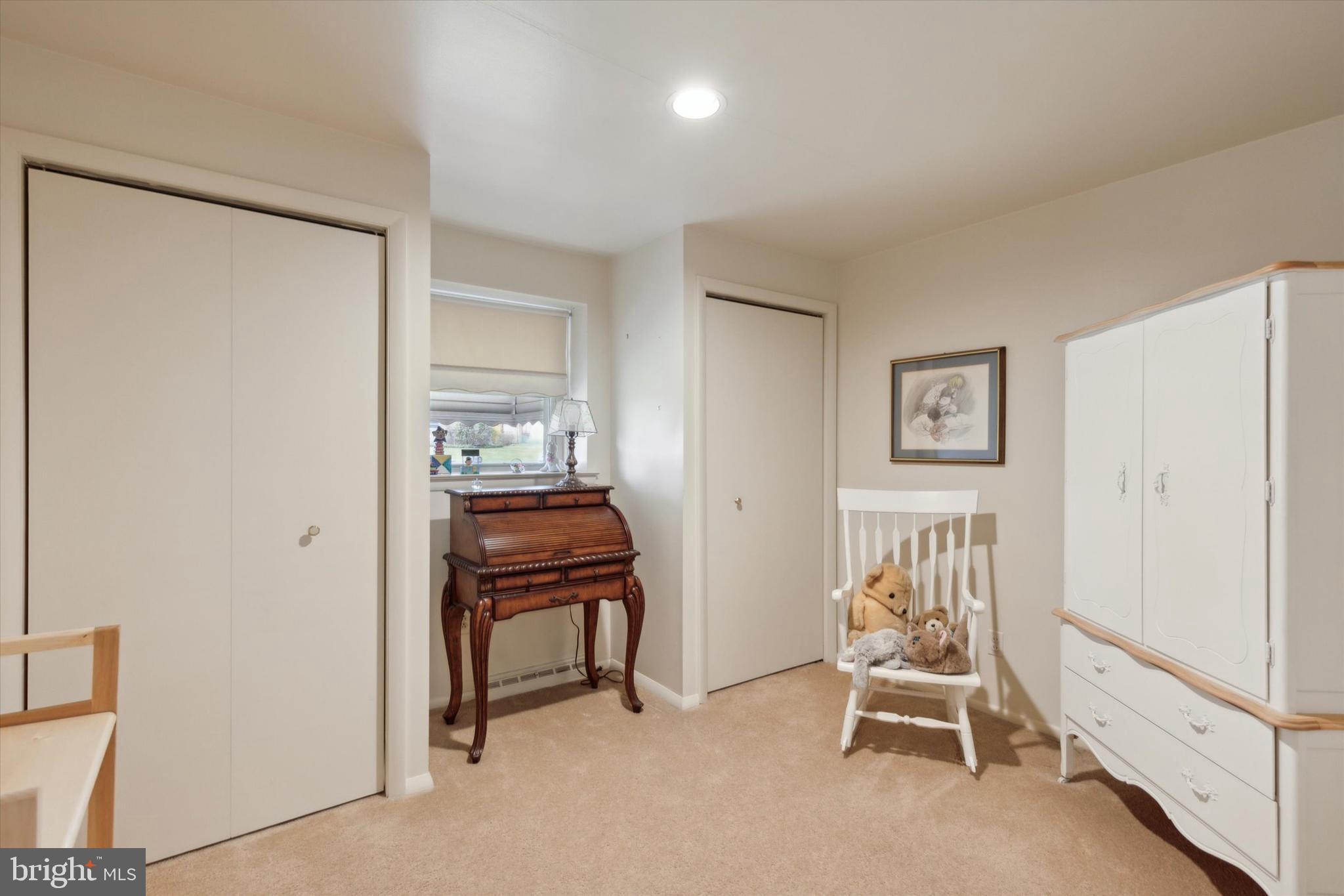 333 Emerson Road Huntingdon Valley, PA 19006 - Photo 23 of 40 Third Bedroom
