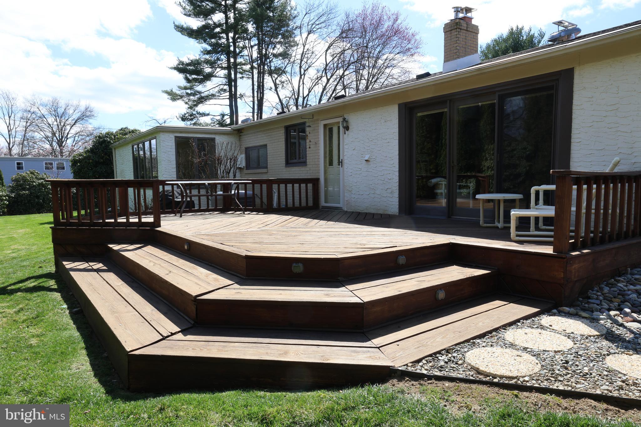 333 Emerson Road Huntingdon Valley, PA 19006 - Photo 36 of 40 Gallery Image 36