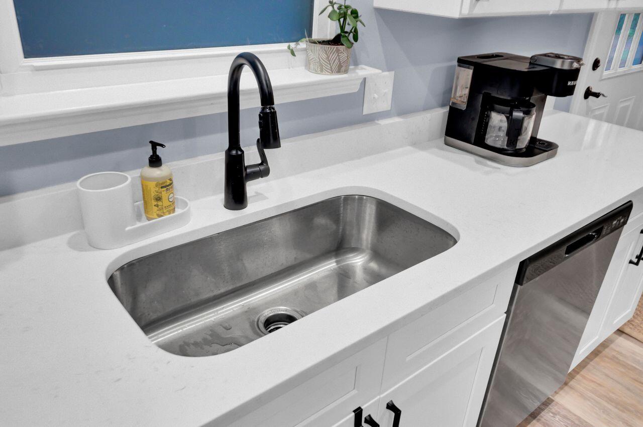 5717 Chaplins Landing Road Hollywood, SC 29449 - Photo 16 of 46 Kitchen