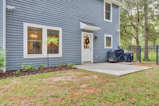 $485,000 | 5717 Chaplins Landing Road, Hollywood, SC 29449