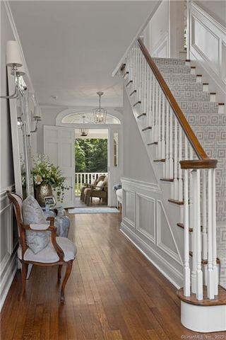 $3,295,000 | 339 Old Norwalk Road, New Canaan, CT 06840