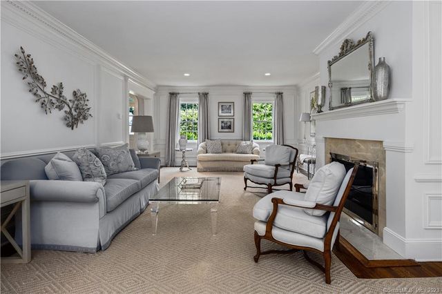$3,295,000 | 339 Old Norwalk Road, New Canaan, CT 06840