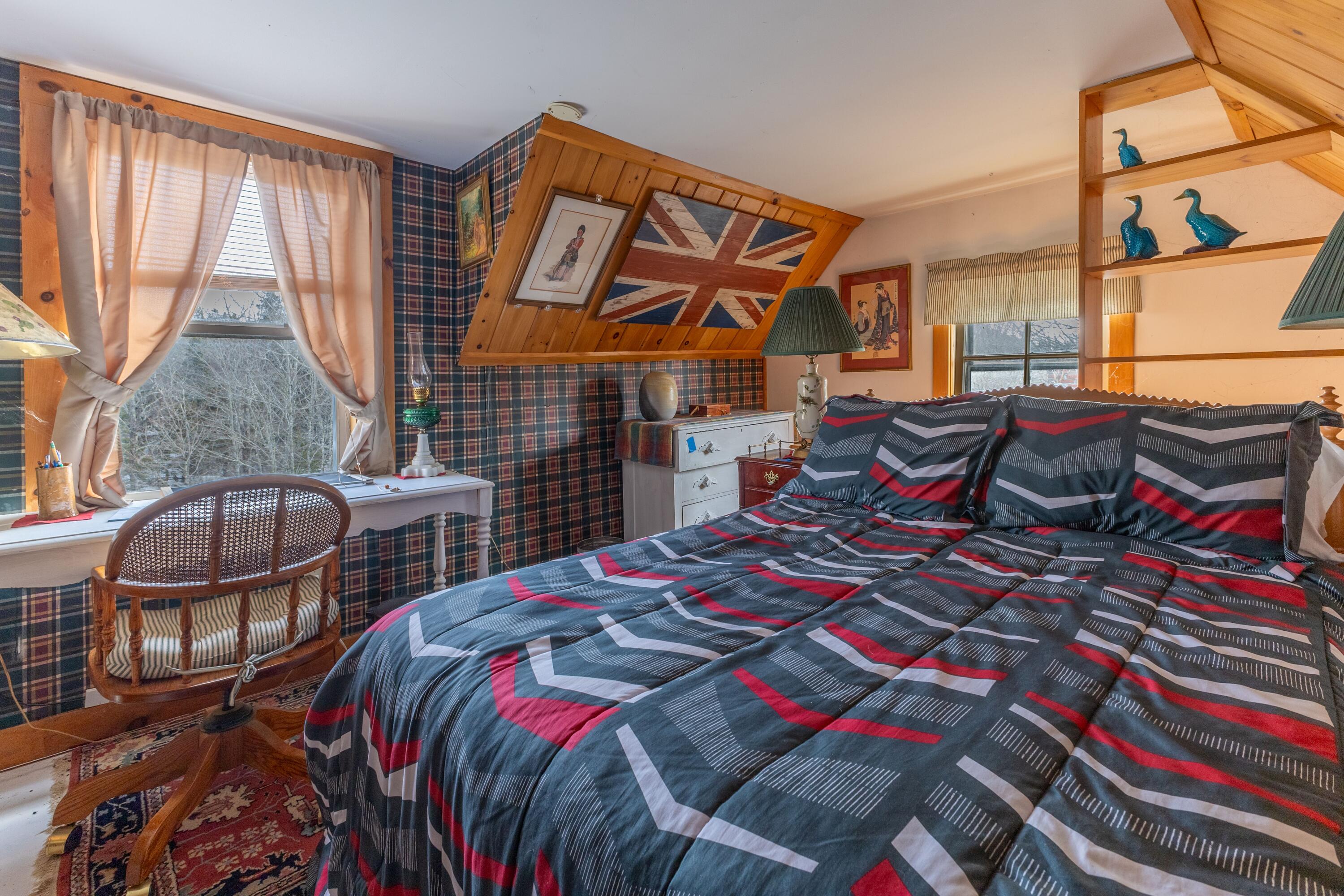 68 Village Road Steuben, ME 04680 - Photo 29 of 48 Third bedroom in second floor ell.