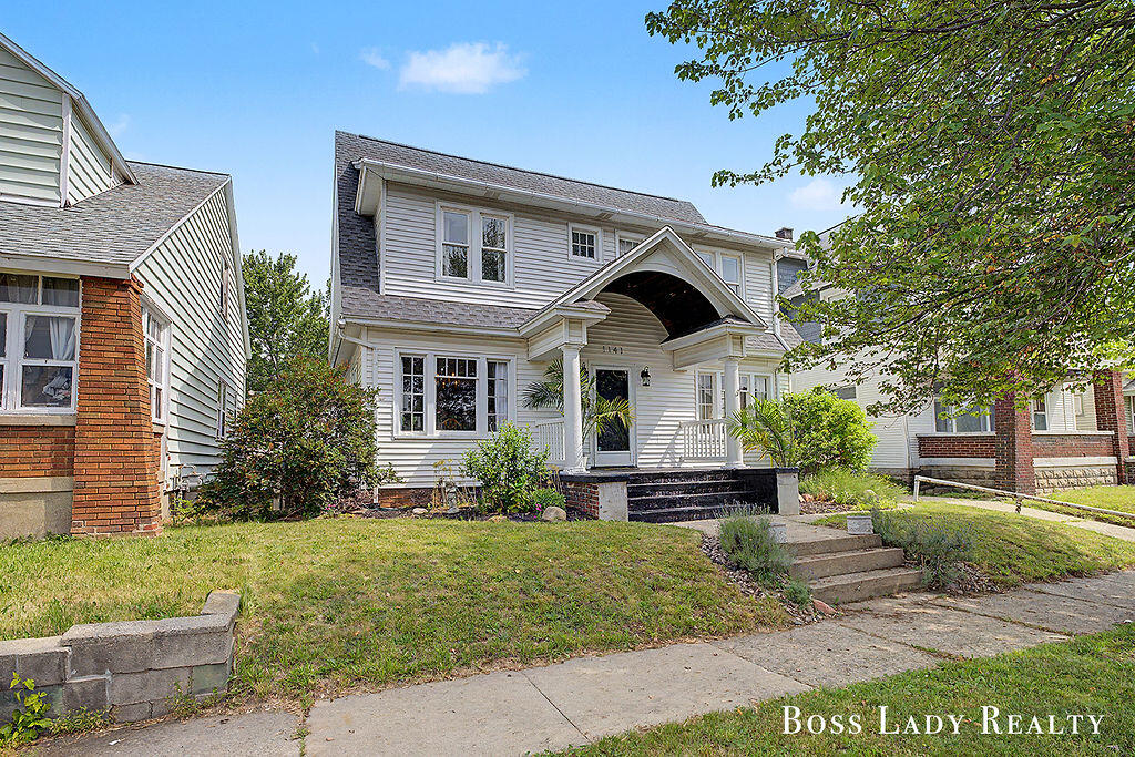 1141 Rathbone Street Southwest Wyoming, MI 49509 - Photo 3 of 41 3X0A2092