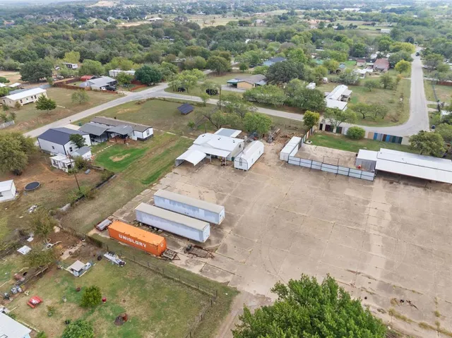 $170,000 | 104 Runway Lane South, Aurora, TX 76078