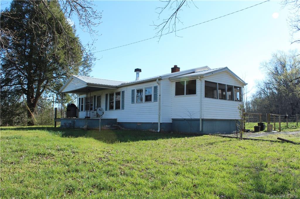 2013 Union Road Rutherfordton, NC 28139 - Photo 1 of 21 a front view of a house with a garden