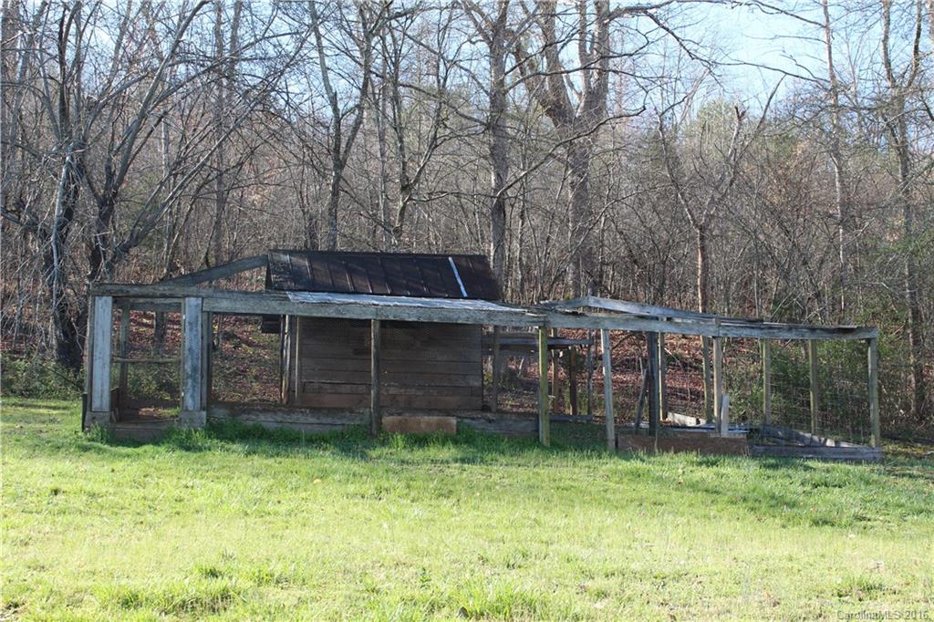 2013 Union Road Rutherfordton, NC 28139 - Photo 18 of 21 a view of a backyard