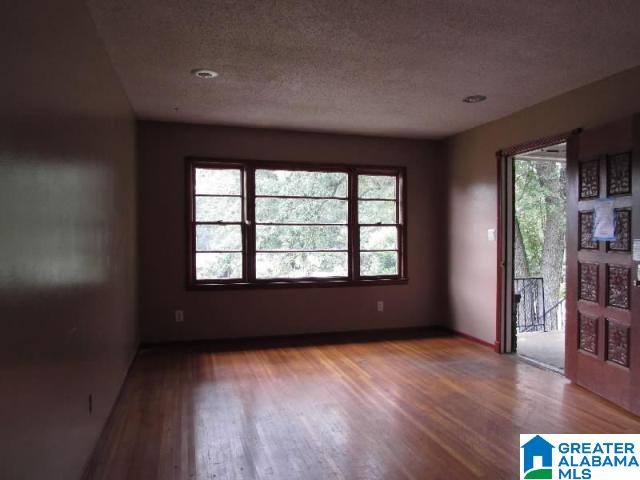 6825 Exeter Avenue Birmingham, AL 35212 - Photo 5 of 10