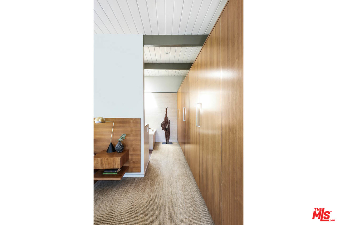 3022 Windsor Avenue Los Angeles, CA 90039 - Photo 19 of 37