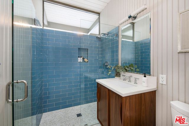 $2,075,000 | 3022 Windsor Avenue, Los Angeles, CA 90039