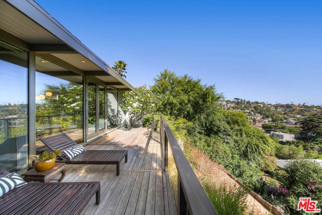 $2,075,000 | 3022 Windsor Avenue, Los Angeles, CA 90039