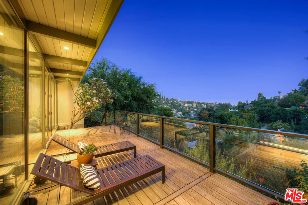 3022 Windsor Avenue Los Angeles, CA 90039 - Photo 34 of 37