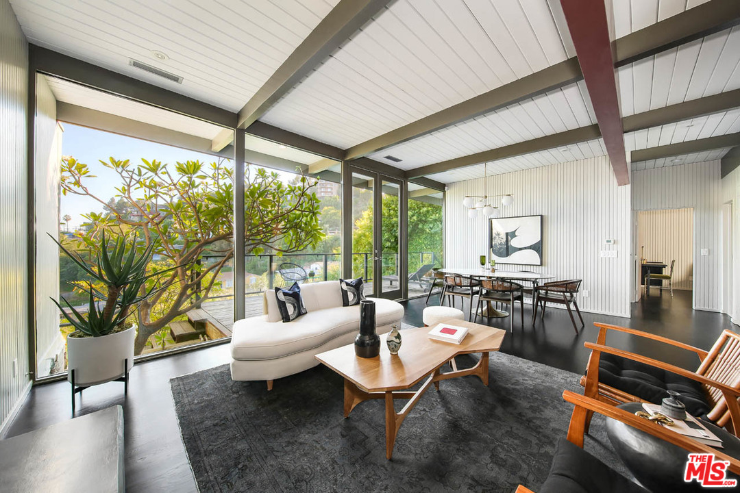 3022 Windsor Avenue Los Angeles, CA 90039 - Photo 7 of 37