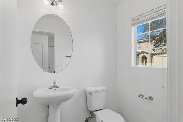 $1,900 | 541 Penzance Court, Las Vegas, NV 89178