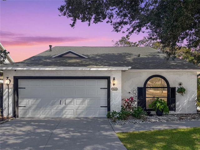 $350,000 | 7815 Geneva Lane, Sarasota, FL 34243