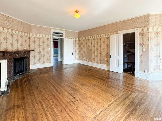 $120,000 | 202 West 3rd Street, Delavan, IL 61734