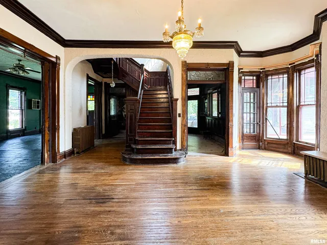 $120,000 | 202 West 3rd Street, Delavan, IL 61734