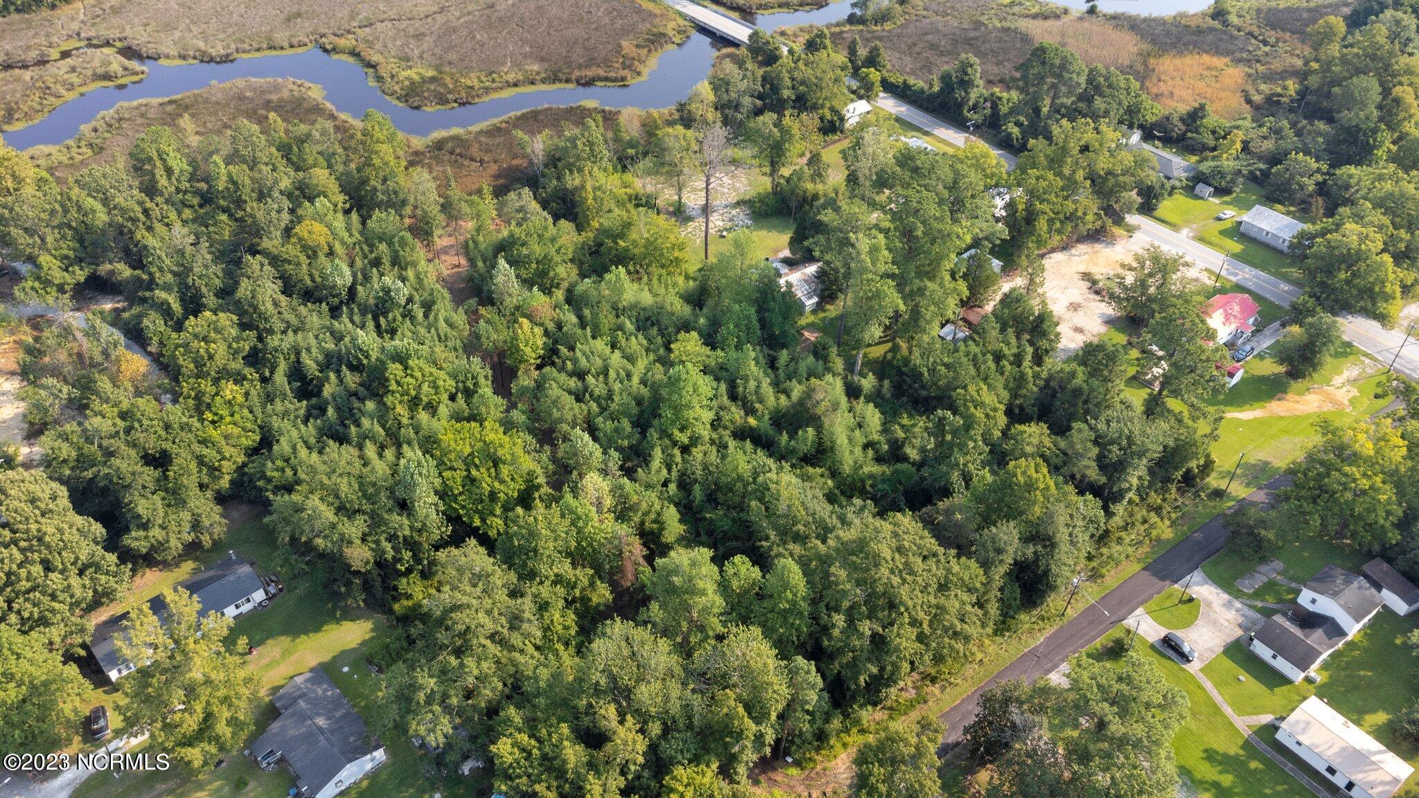 2 Dees Avenue Bayboro, NC 28515 - Photo 13 of 14 2 Dees Avenue, Bayboro NC