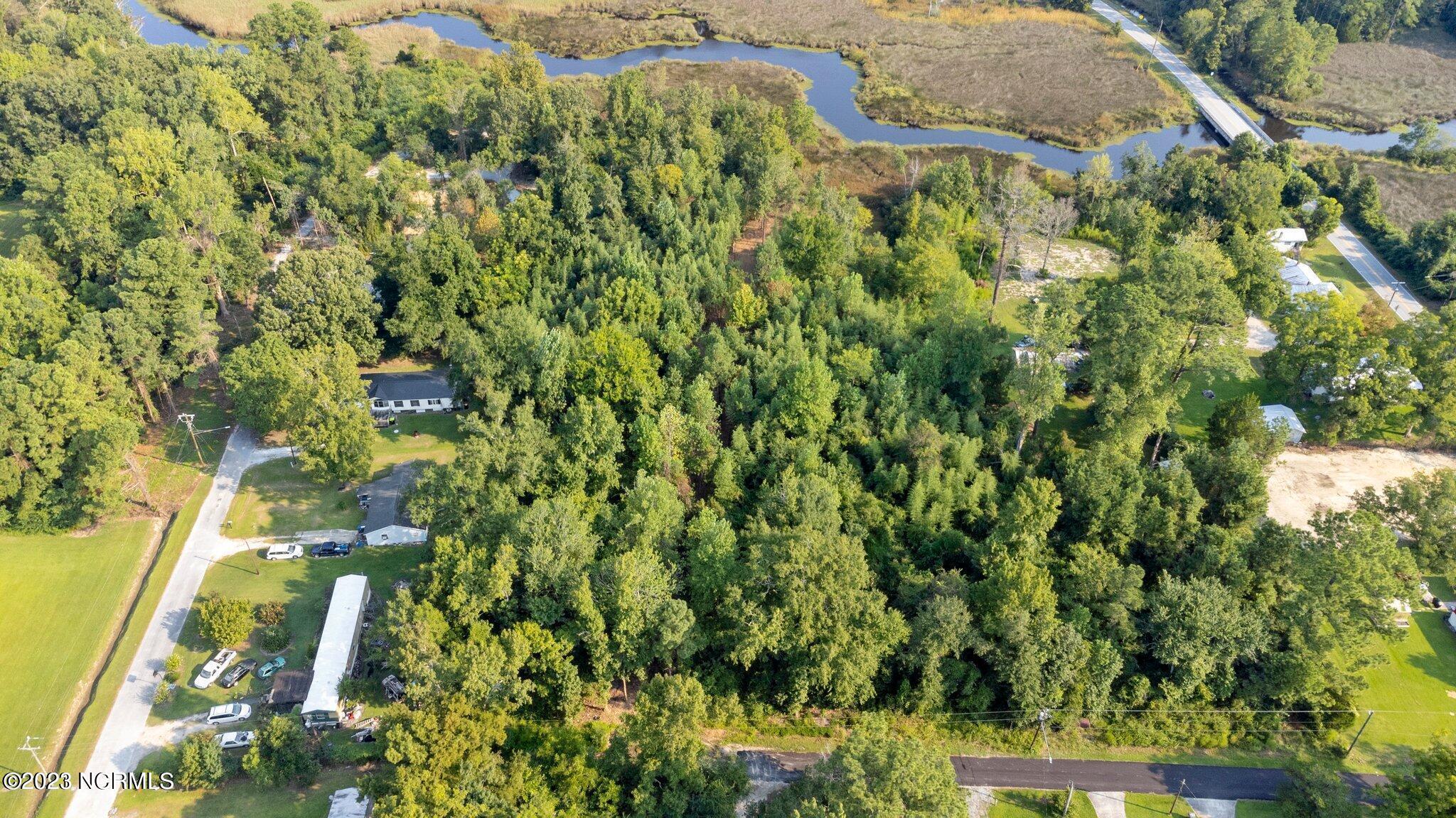 2 Dees Avenue Bayboro, NC 28515 - Photo 6 of 14 2 Dees Avenue, Bayboro NC