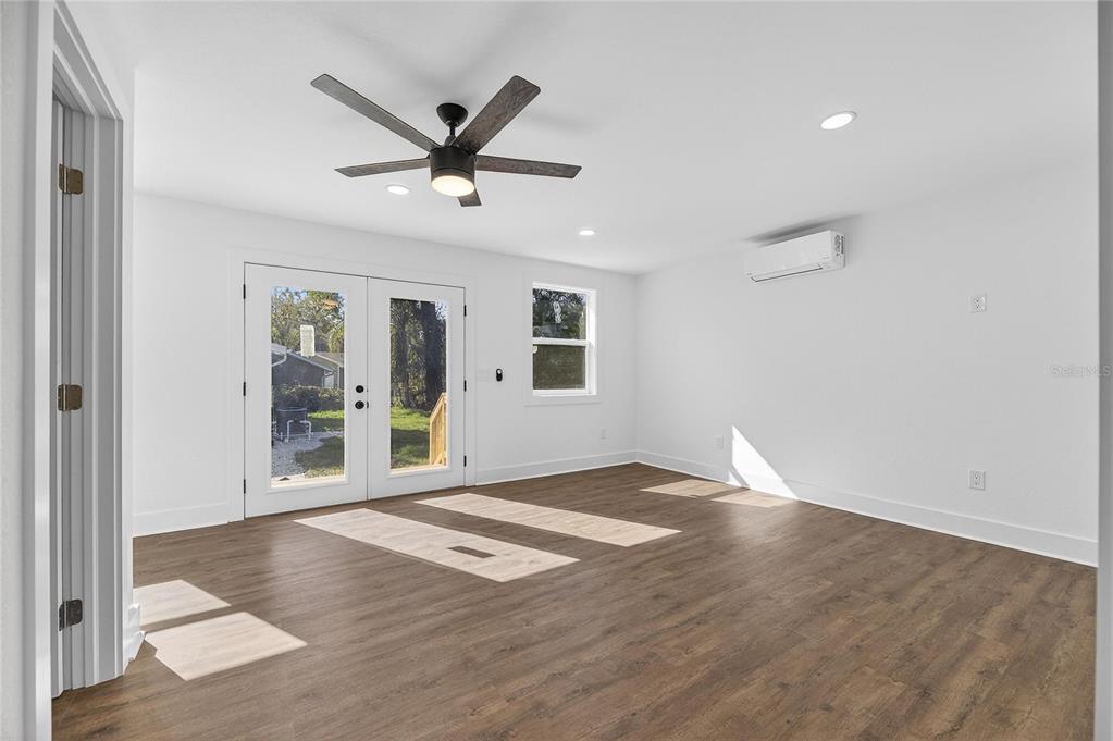 1407 East North Street, Unit 1 Tampa, FL 33604 - Photo 17 of 54