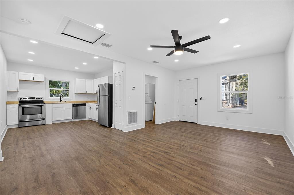 1407 East North Street, Unit 1 Tampa, FL 33604 - Photo 37 of 54