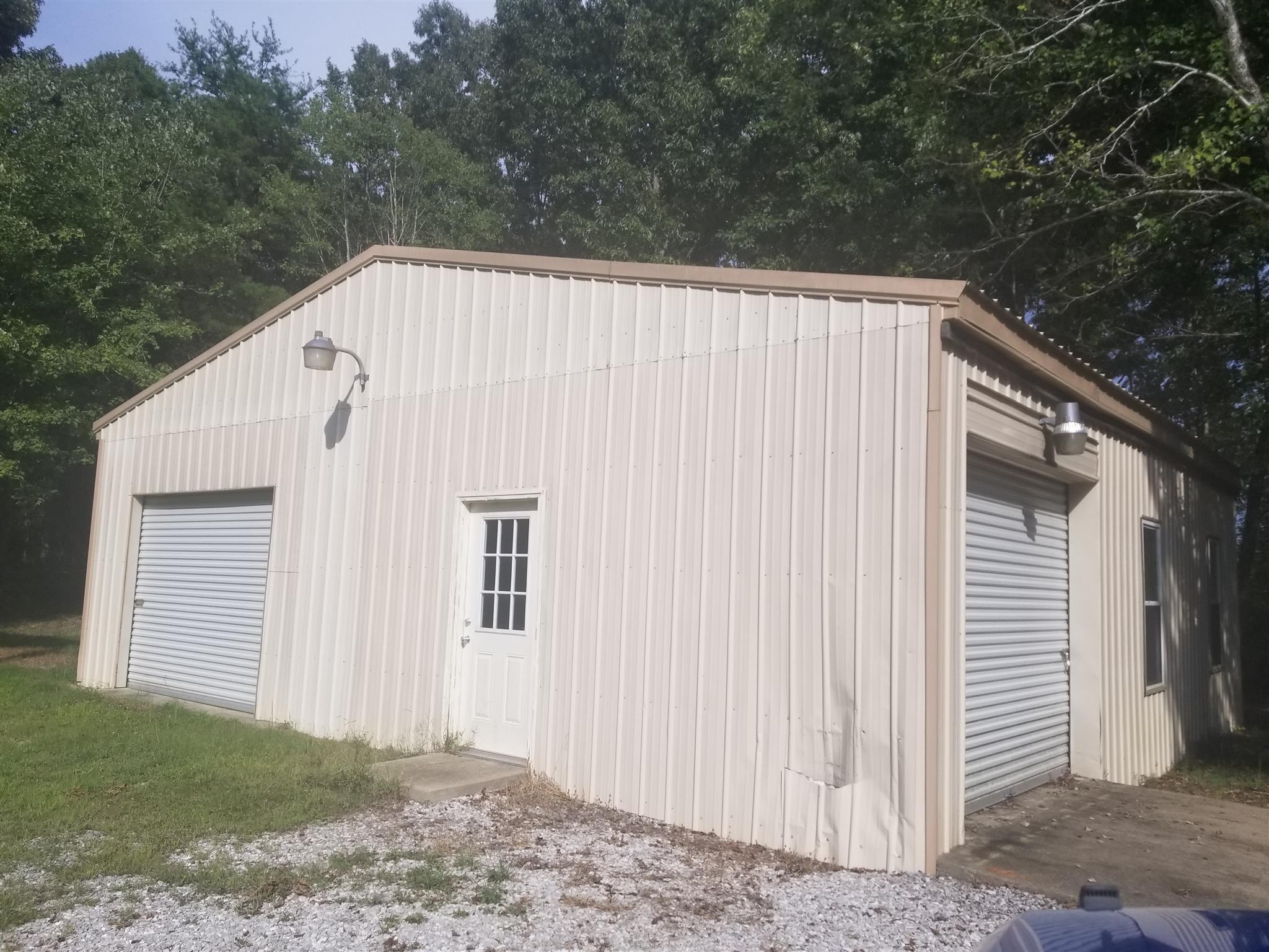 236 Fire Tower Road Dickson, TN 37055 - Photo 20 of 24 1296 sq ft garage/shop bldg