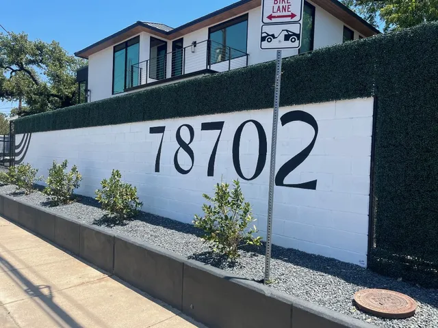 $12,000 | 1901 Hamilton Avenue, Austin, TX 78702