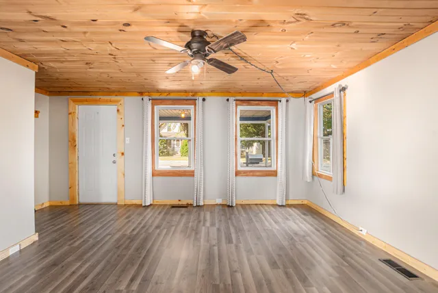 $75,000 | 219 West Main Street, Homer, MI 49245