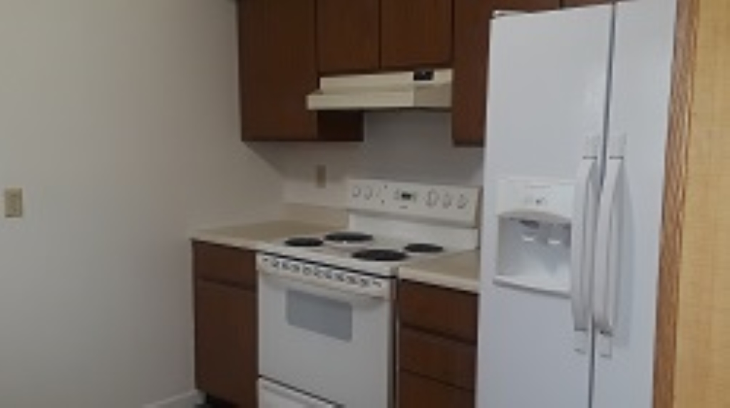 410 Gage Avenue Decatur, IN 46733 - Photo 9 of 19