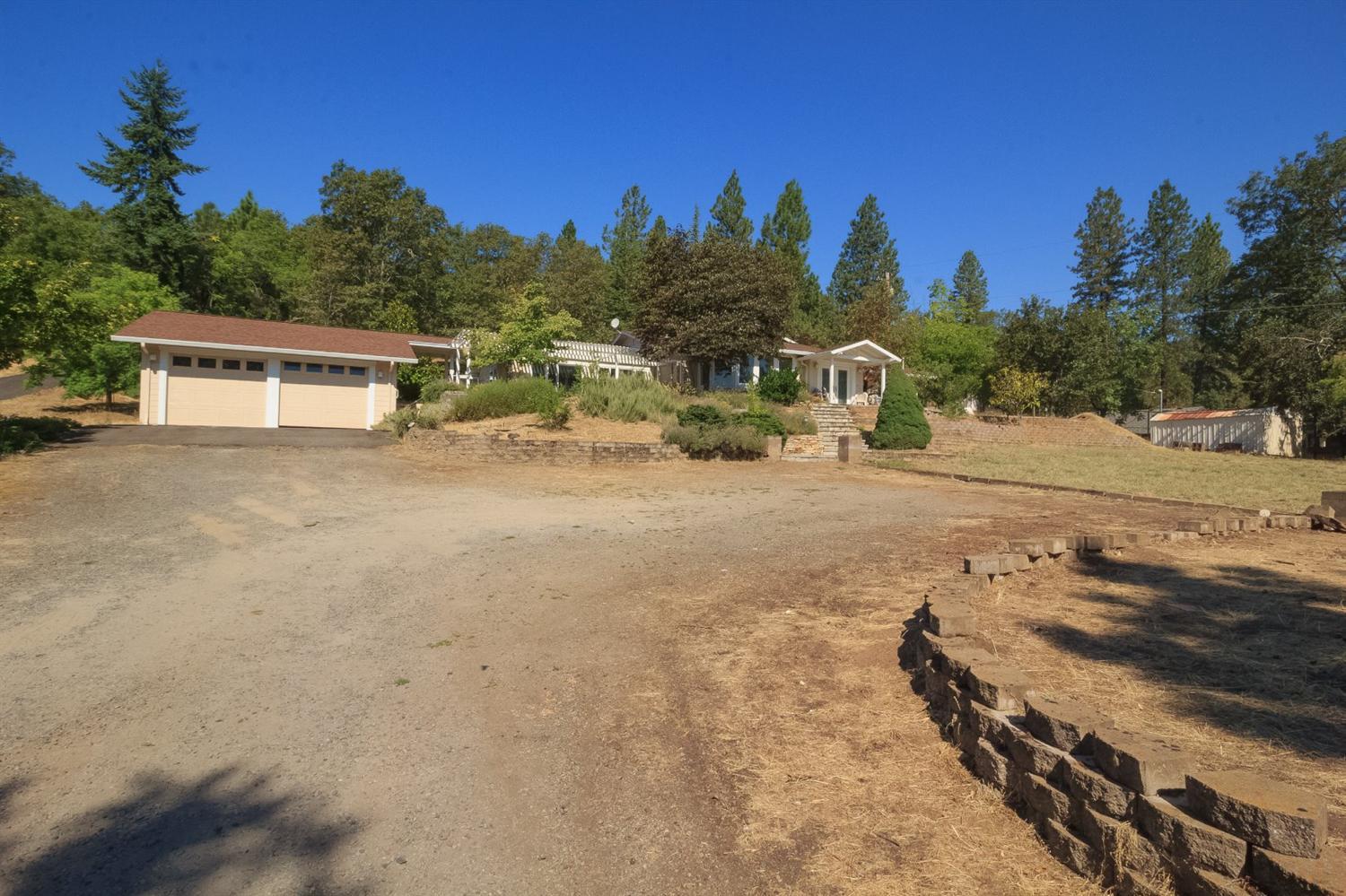 2105 Old Military Road Central Point, OR 97502 - Photo 6 of 18 Additional Photo