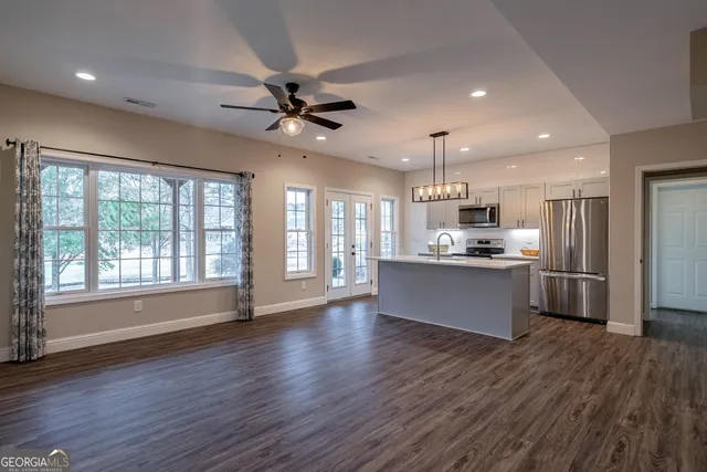 $725,000 | 1010 Billy Mantle Lane, Greensboro, GA 30642