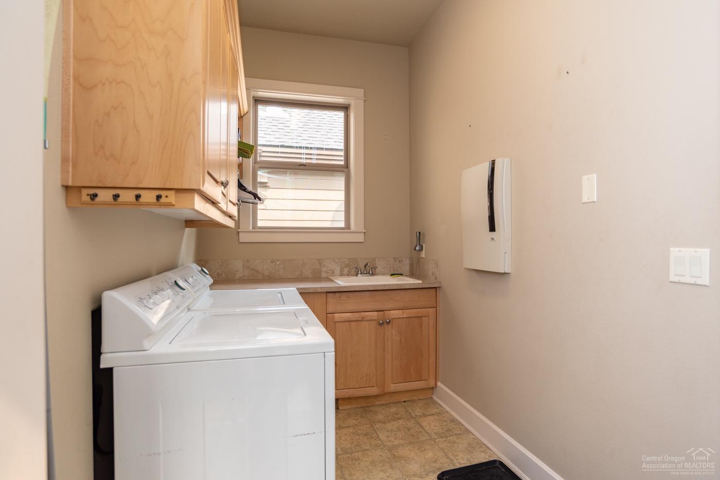 61118 Aspen Rim Lane Bend, OR 97702 - Photo 16 of 25 Additional Photo