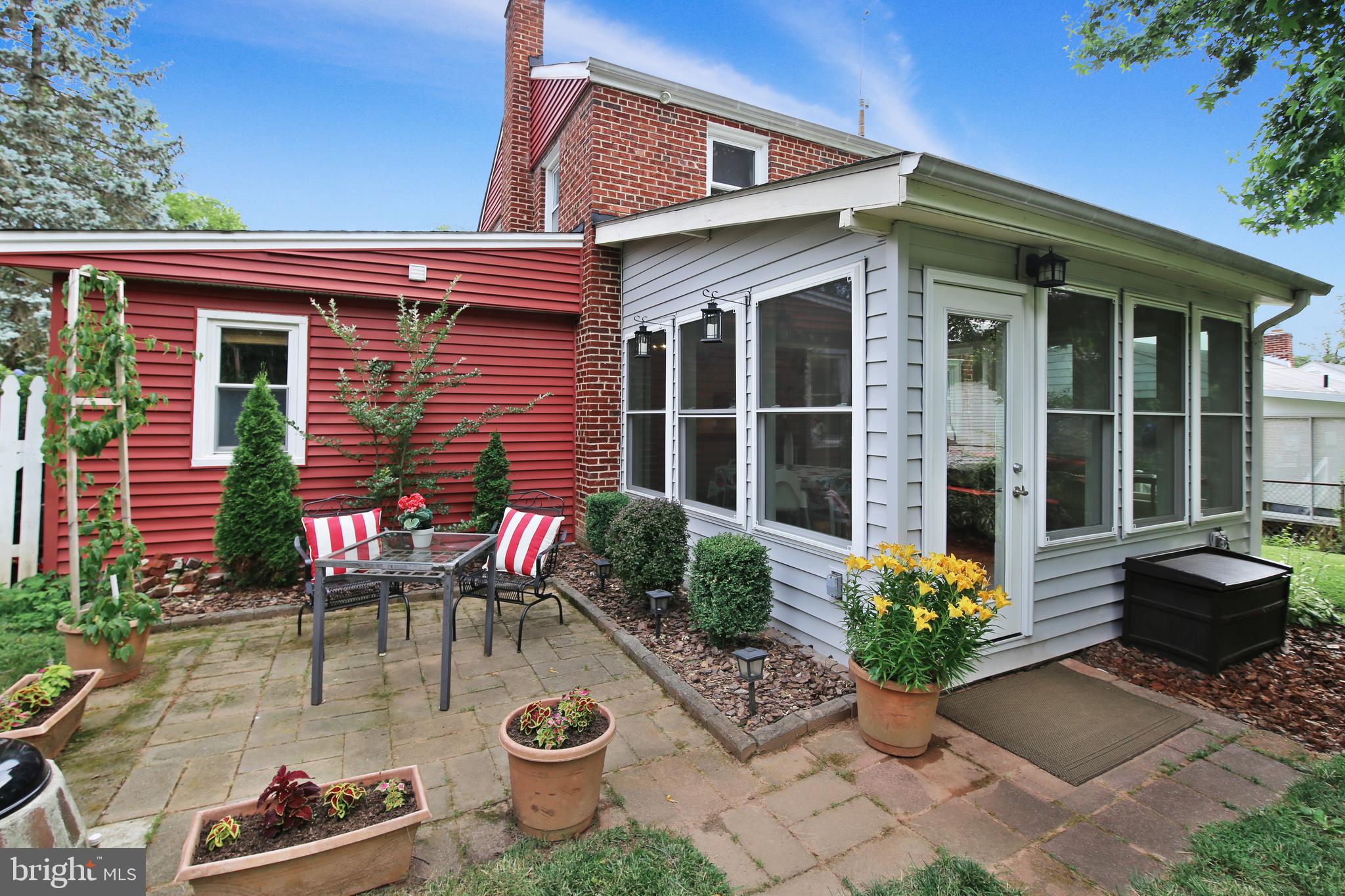 1514 Hanby Street Silver Spring, MD 20902 - Photo 5 of 39 Private patio overlooking the large, level yard!