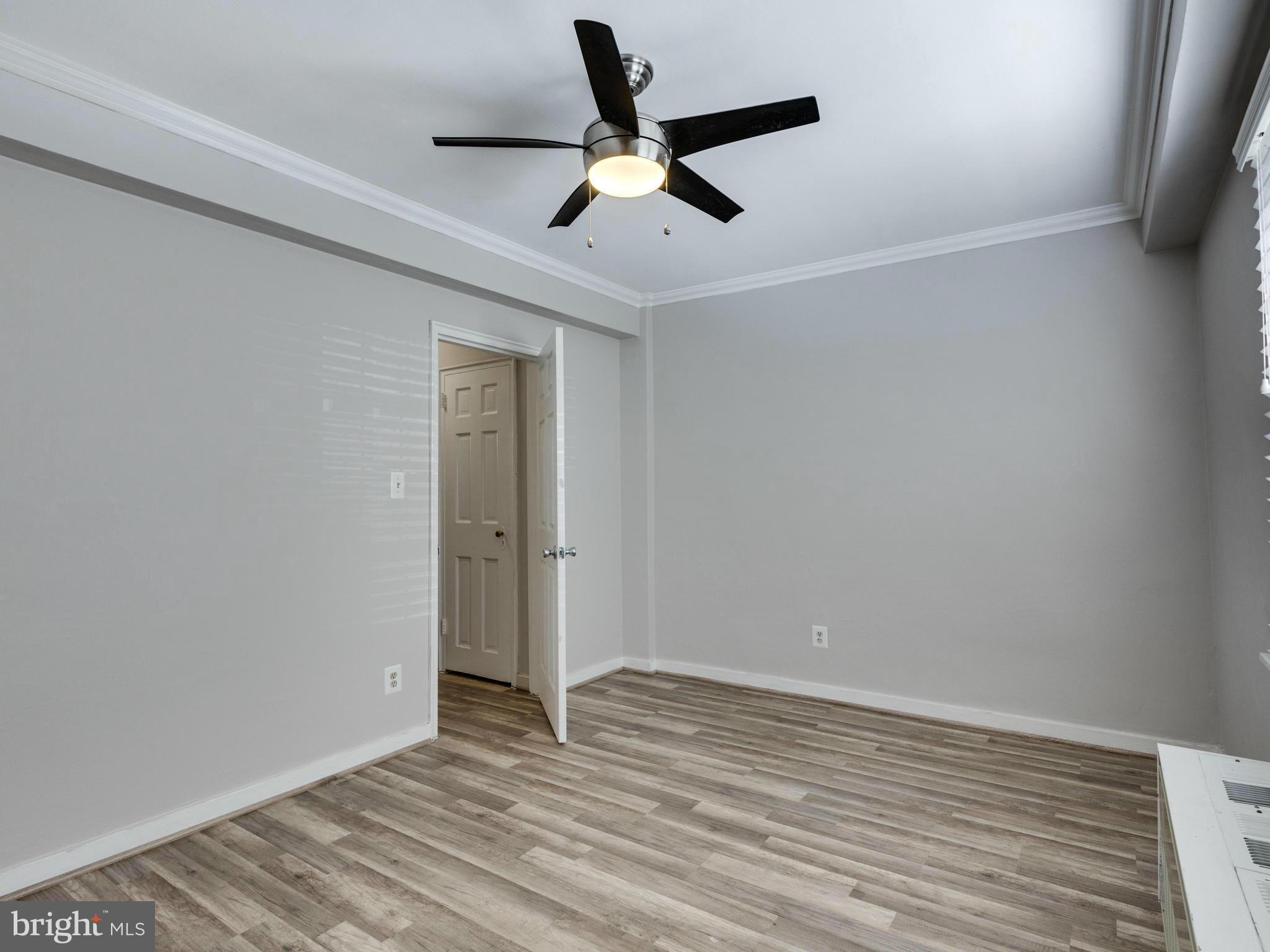 115 East Glebe Road, Unit A Alexandria, VA 22305 - Photo 14 of 19 Bedroom